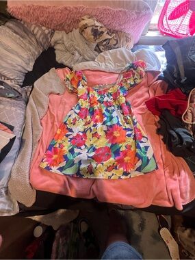 Bright Floral Puff-Sleeve Summer Top - Multicolor